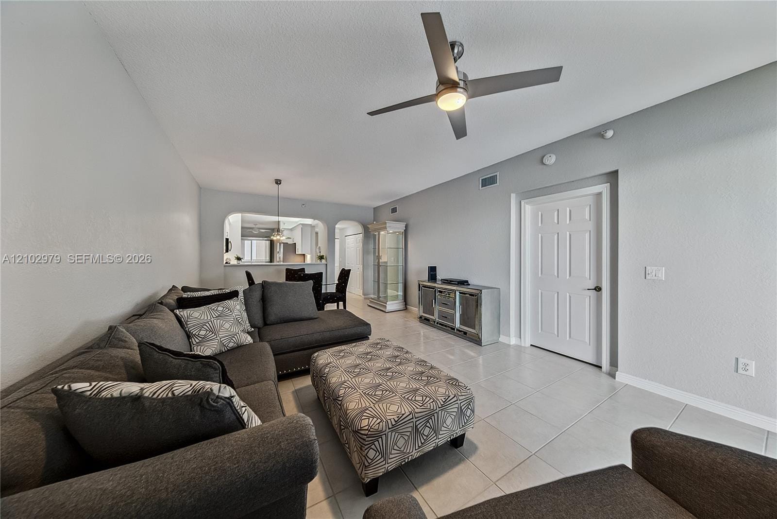 7623 Southampton Terrace 206, Tamarac, FL 33321 photo 2