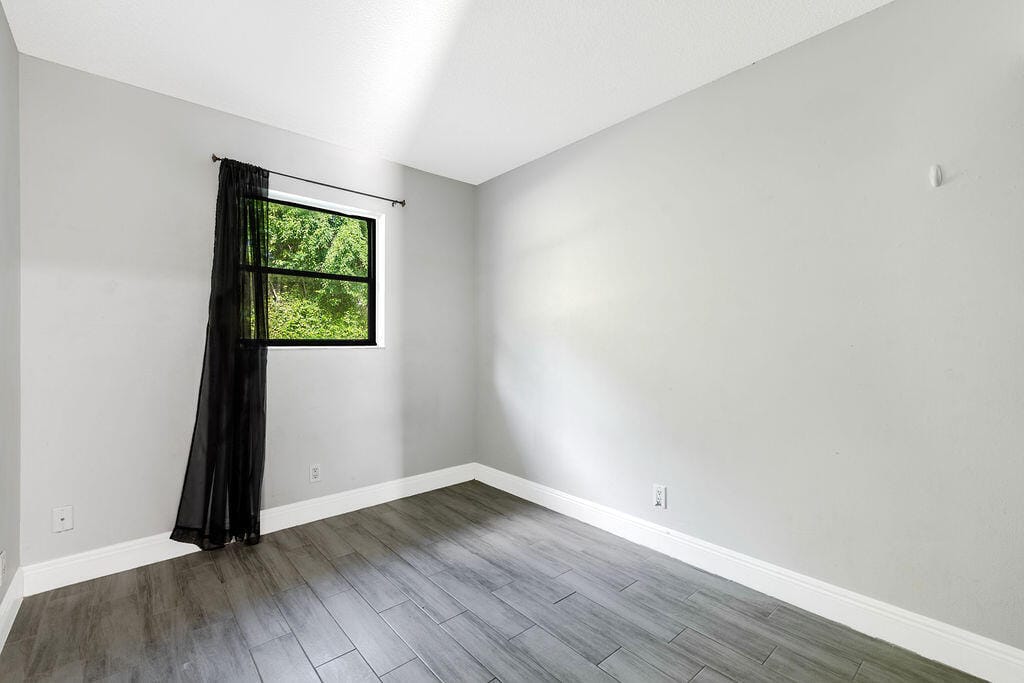 4953 Freedom Circle 302 — photo 12