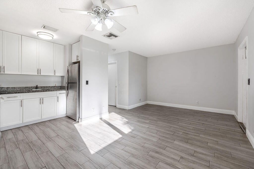 4953 Freedom Circle 302 — photo 4