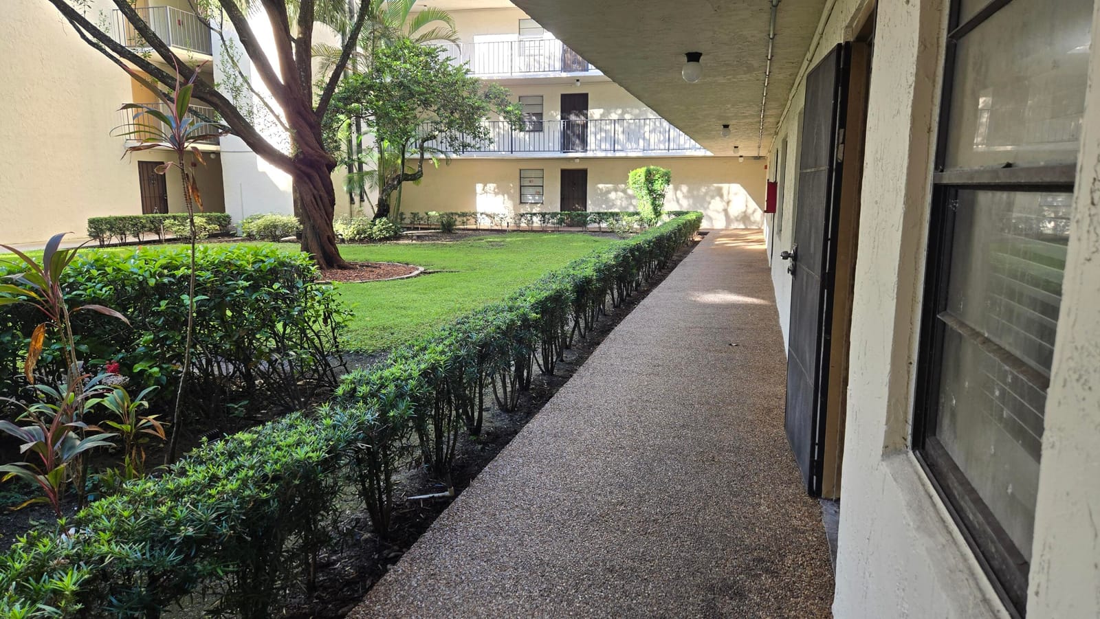 6190 Woodlands Boulevard 107 — photo 6