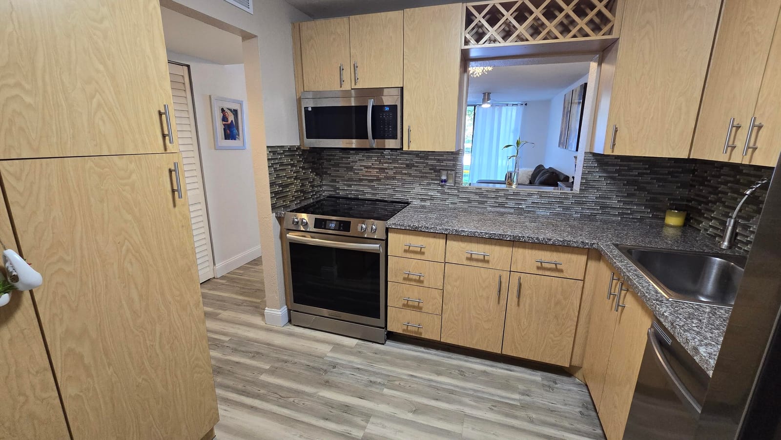6190 Woodlands Boulevard 107 — photo 8