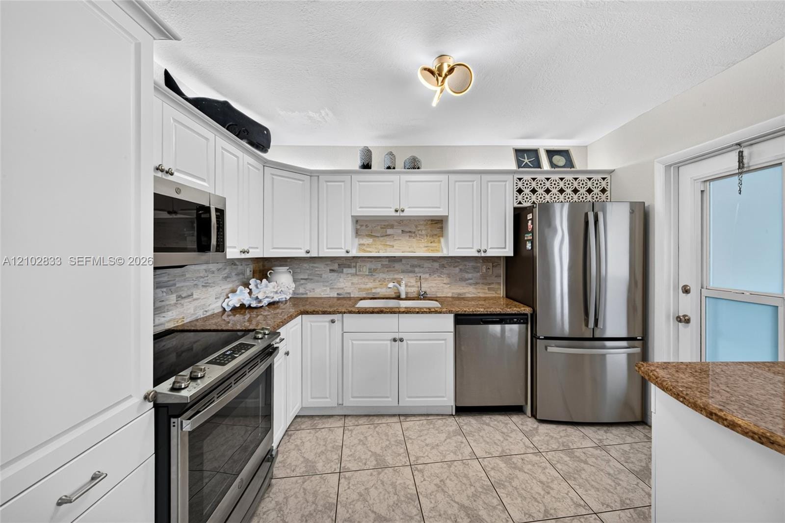3127 S Ocean Drive 121 — photo 3