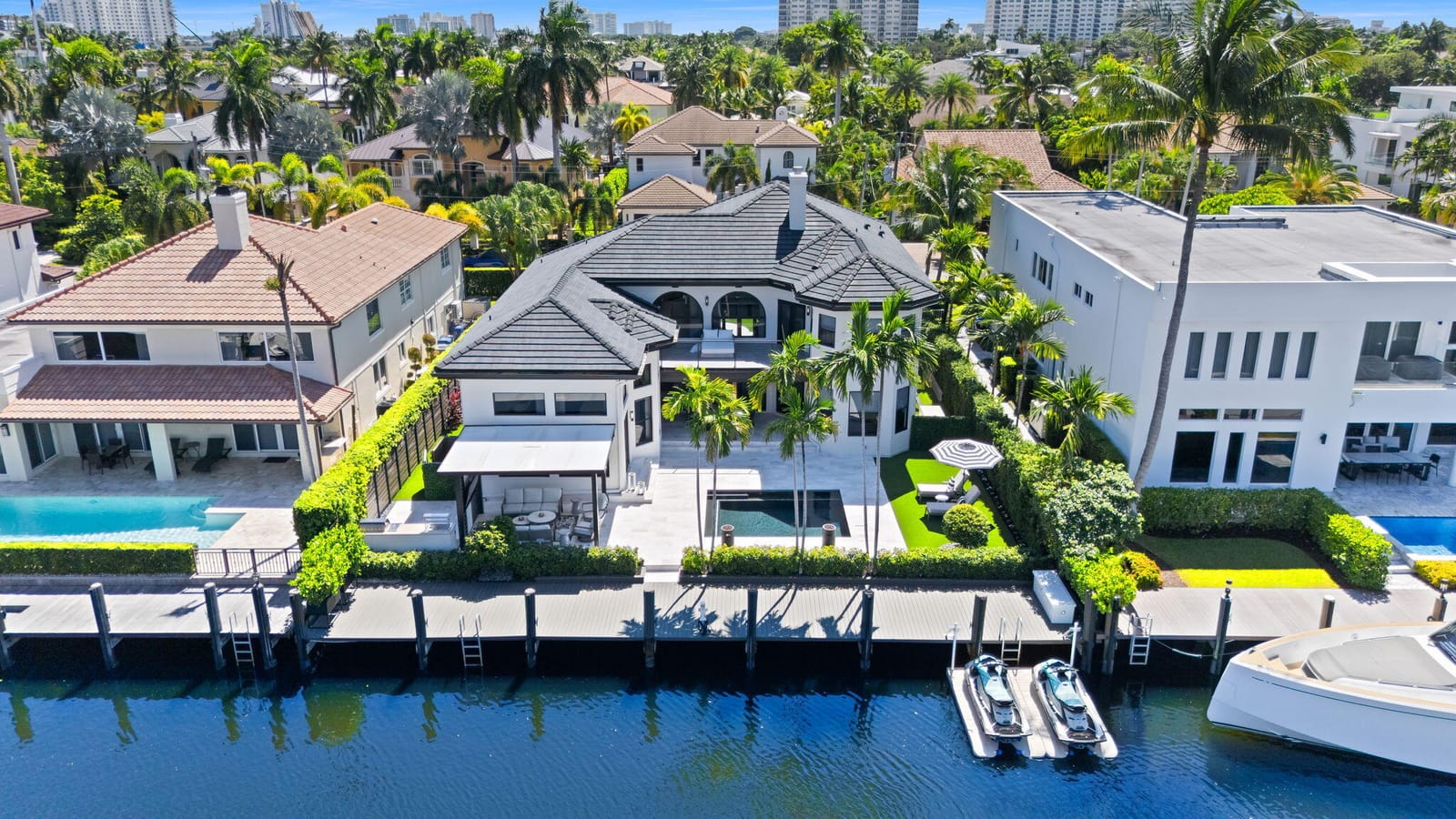 2525 SEA ISLAND Drive — photo 7
