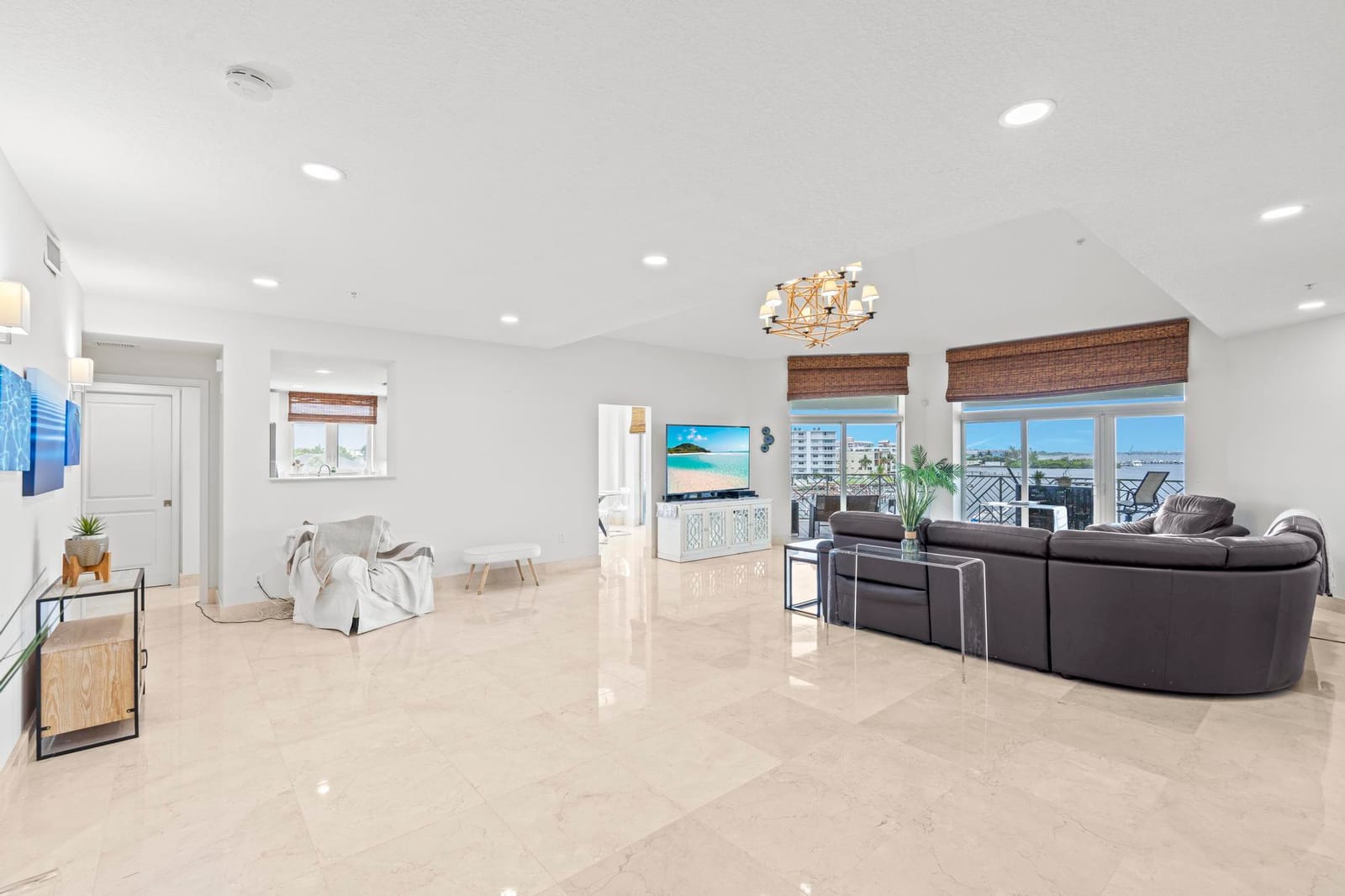309 E OCEAN Avenue 304, Lantana, FL 33462 photo 15
