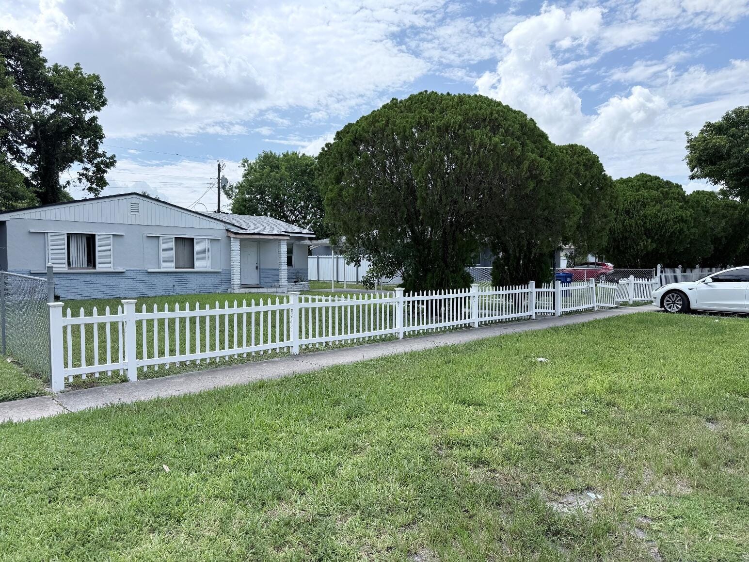 16100 NE 10th Avenue — photo 3