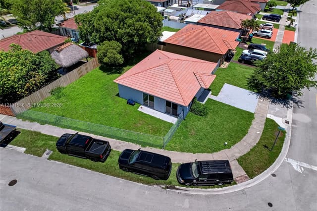 25860 SW 127th Place, Homestead, FL 33032