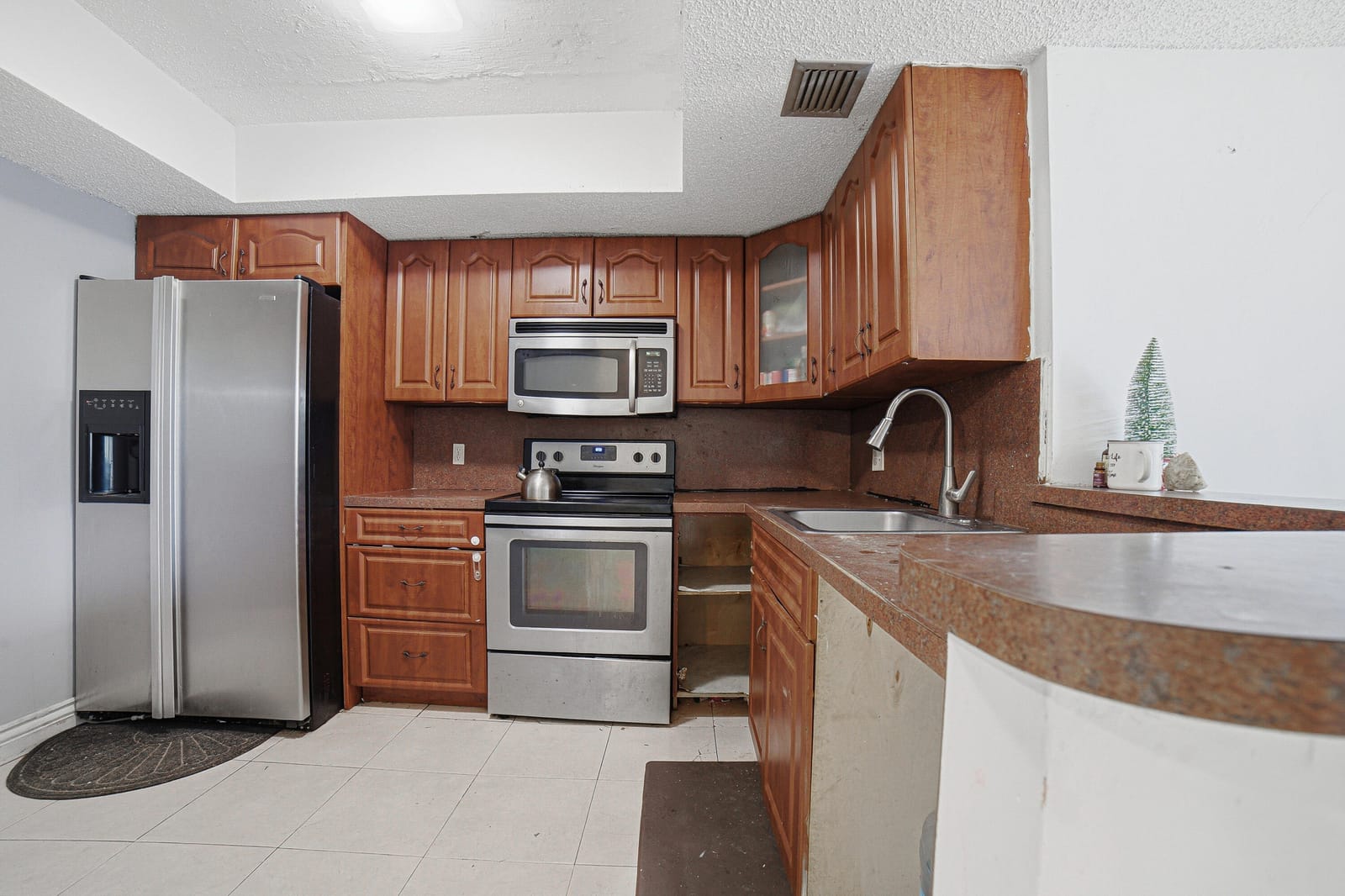 5530 NW 44TH Street 309C, Lauderhill, FL 33319 photo 4