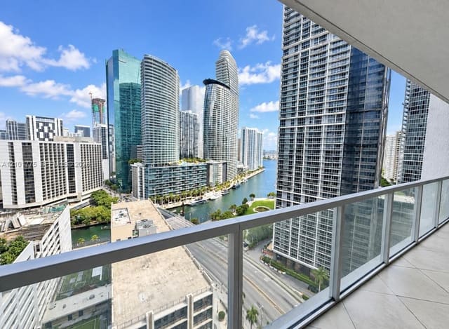 500 Brickell Avenue 2405, Miami, FL 33131
