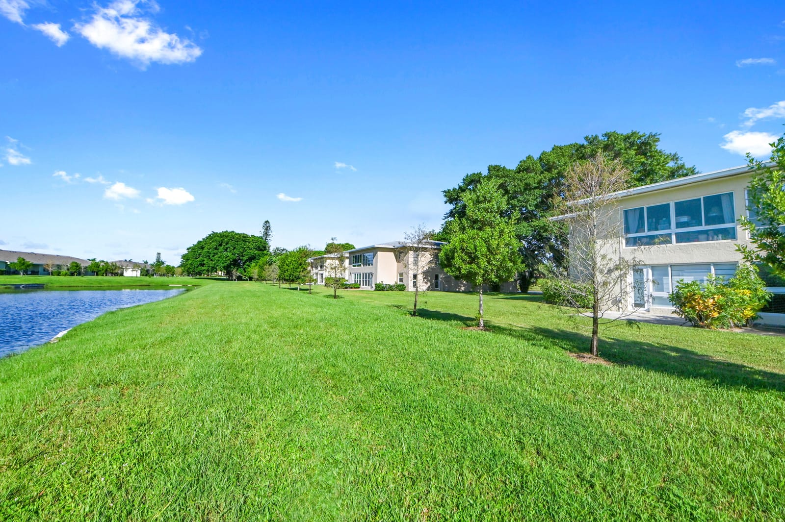 5606 Via Delray Boulevard D — photo 3