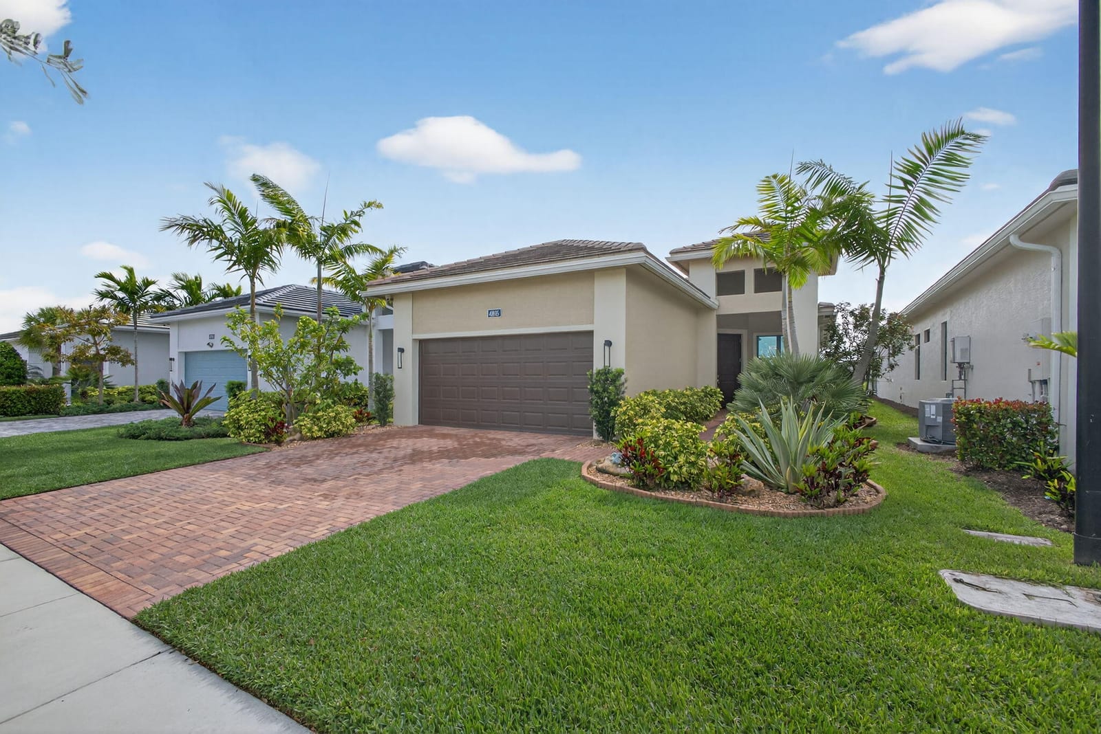 4805 SAINT ARMANDS Way, The Acreage, FL 33470 photo 3