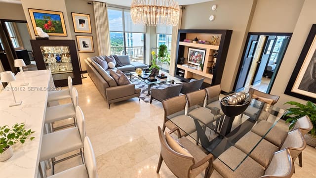 9055 SW 73rd Court 2402, Miami, FL 33156