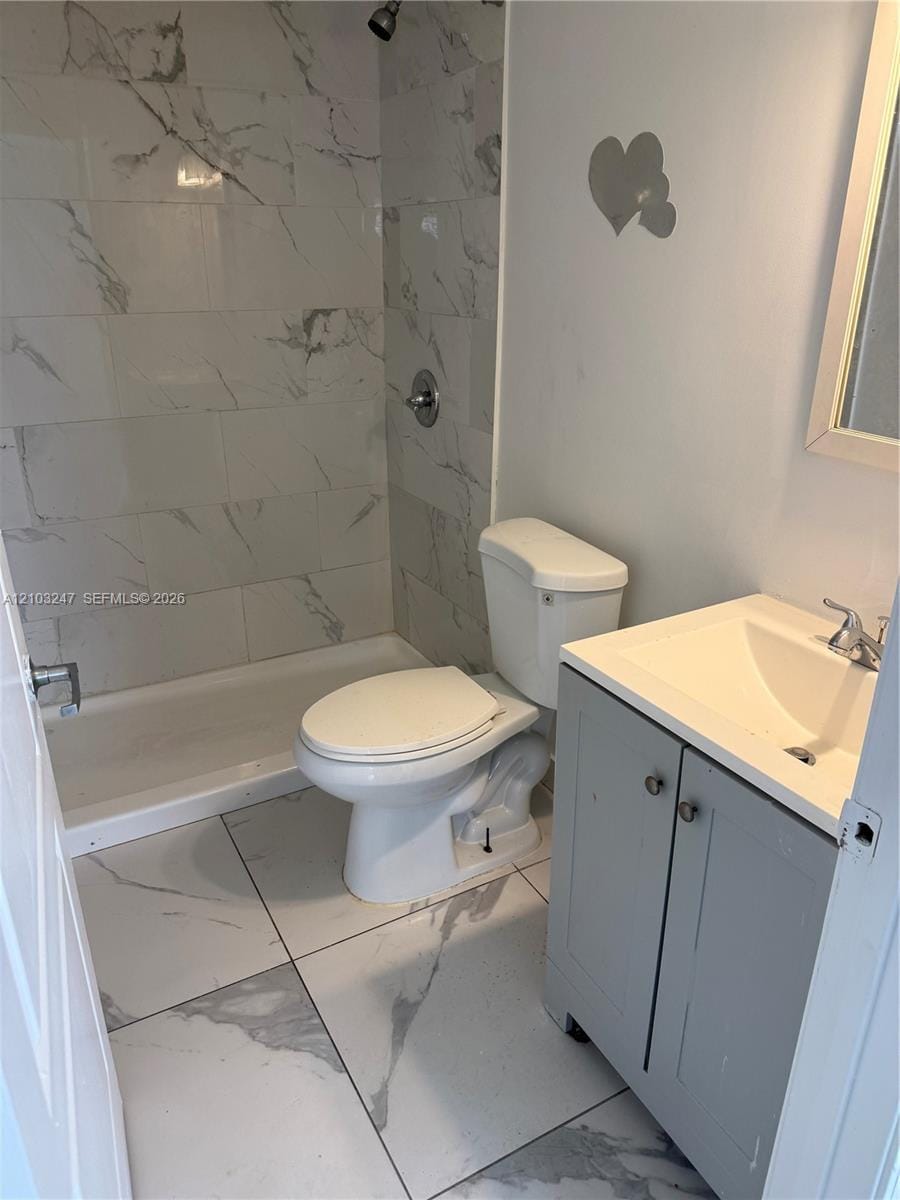 110 SE 2nd Street 101, Hallandale Beach, FL 33009 photo 6