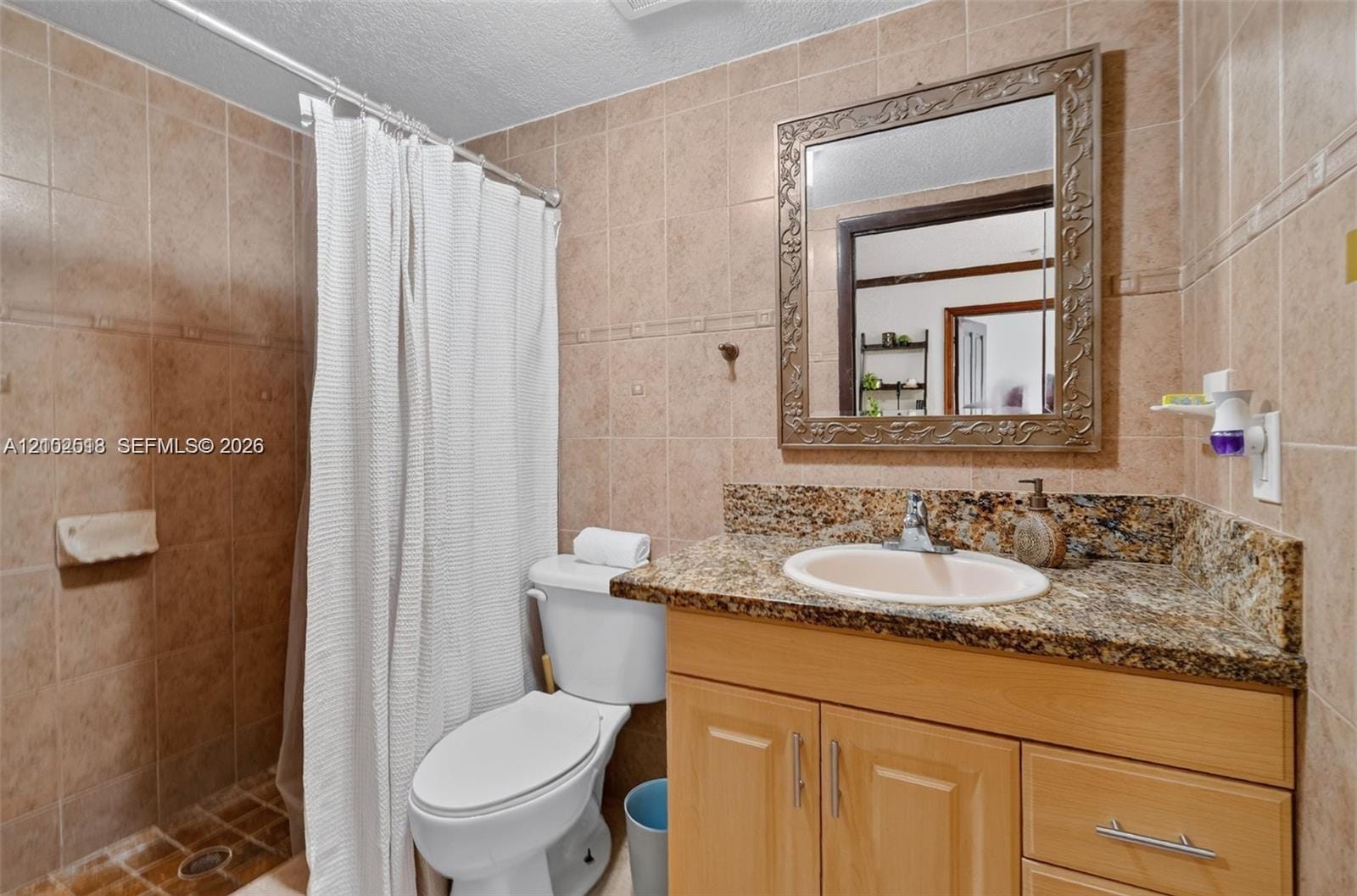 1060 NW 7th Street 205, Miami, FL 33136 photo 17