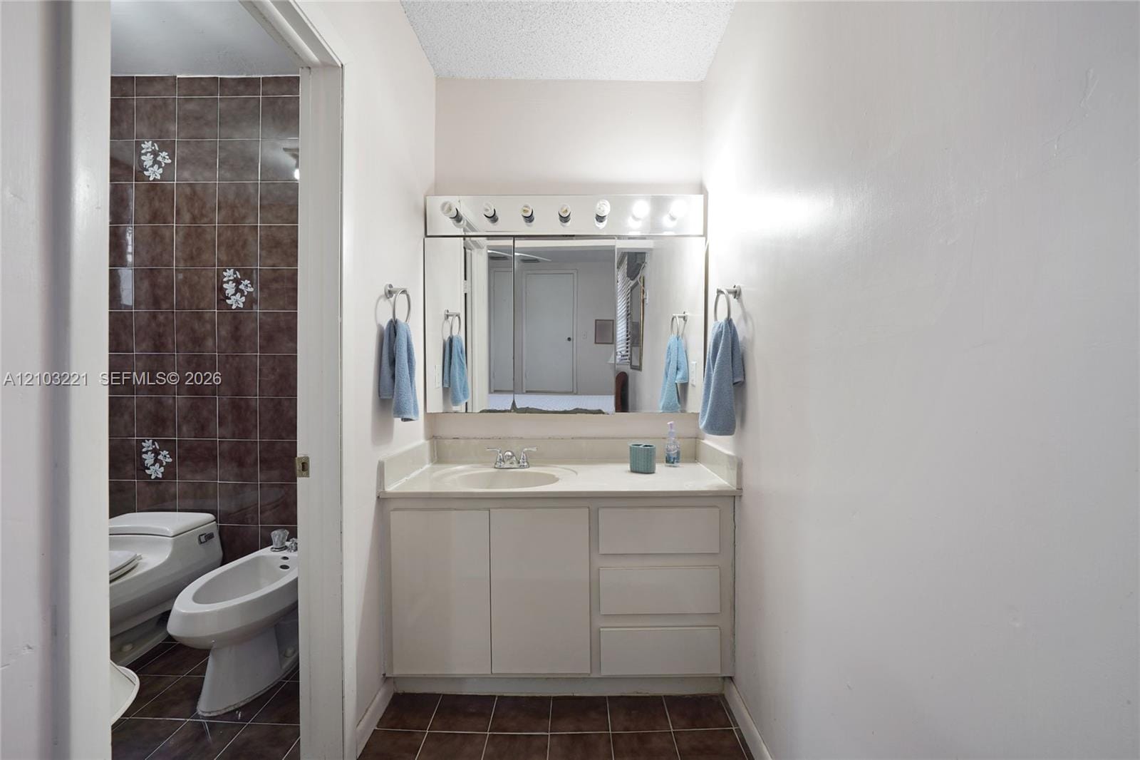 20 Tamiami Canal Road, Miami, FL 33144 photo 28