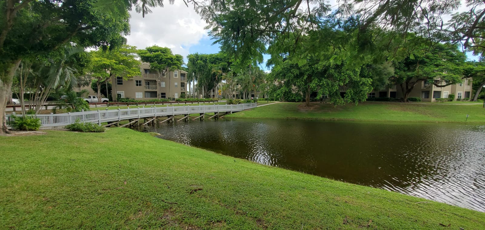 1845 PALM COVE Boulevard 8-104 — photo 2