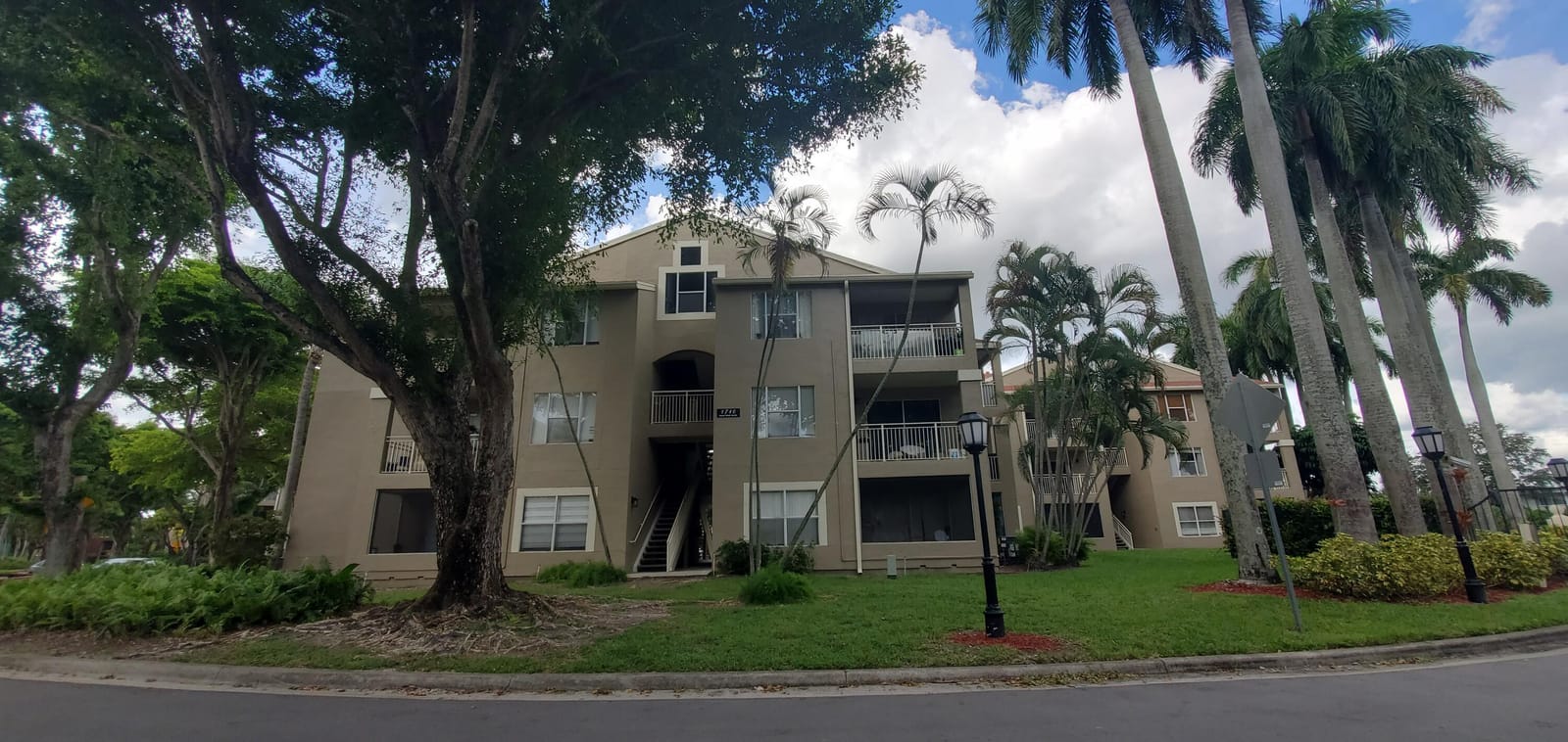 1845 PALM COVE Boulevard 8-104 — photo 4