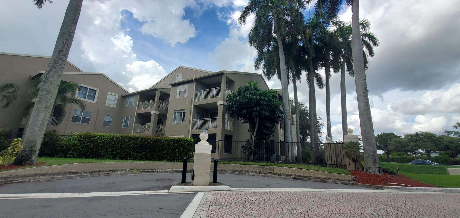 1845 PALM COVE Boulevard 8-104 — photo 5