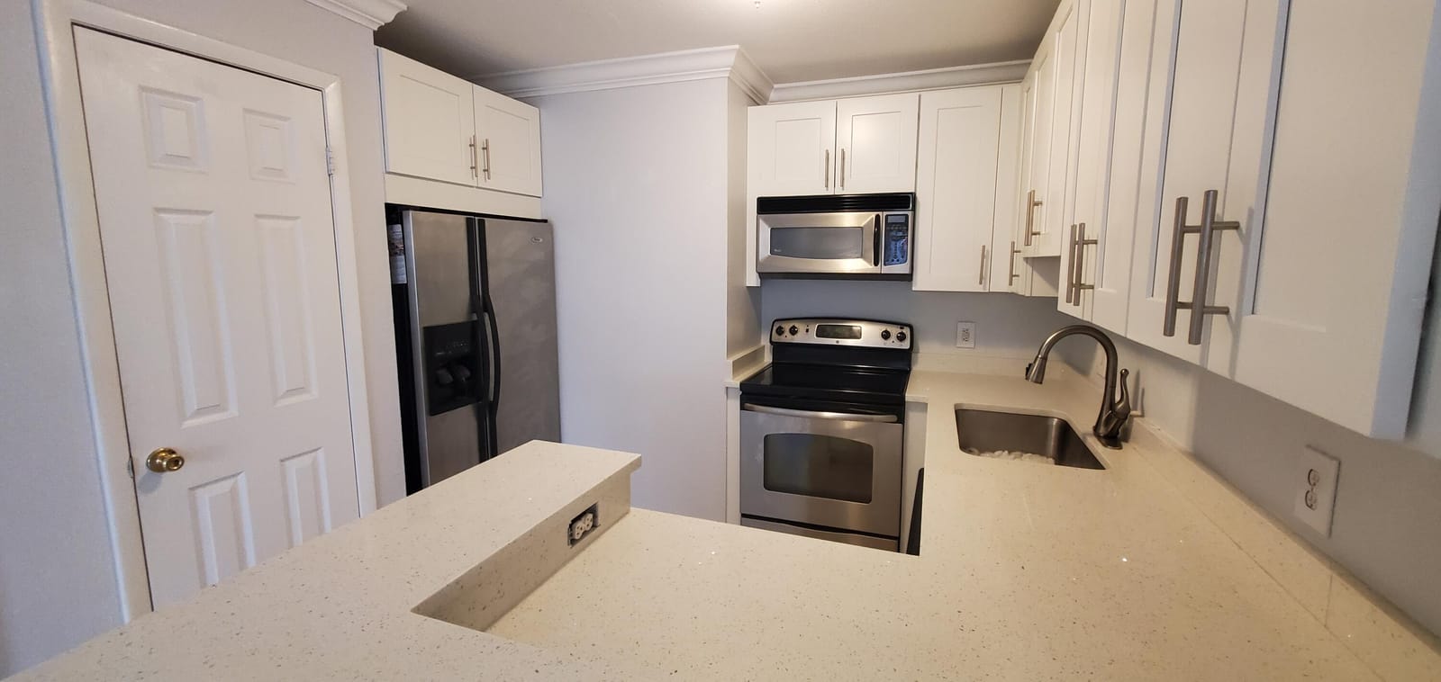 1845 PALM COVE Boulevard 8-104 — photo 10