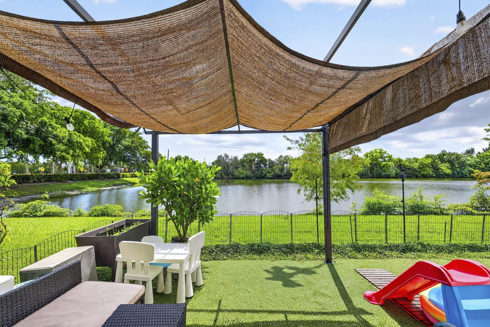 9440 E PLUM HARBOR Way, Tamarac, FL 33321 photo 21