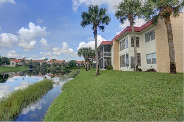 188 Lake Evelyn Drive, West Palm Beach, FL 33411