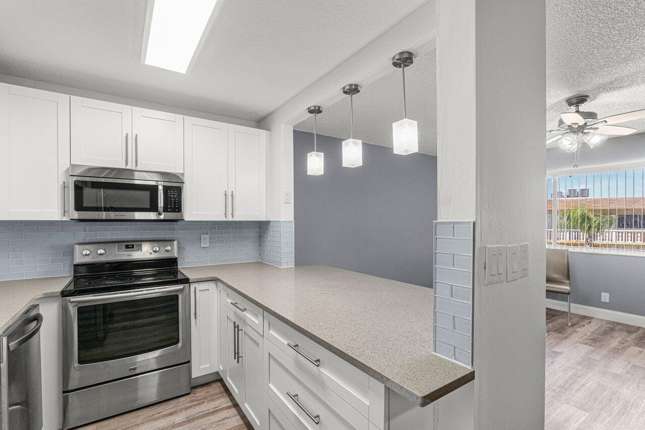 700 Village Green Court 319, Palm Springs, FL 33461 photo 13