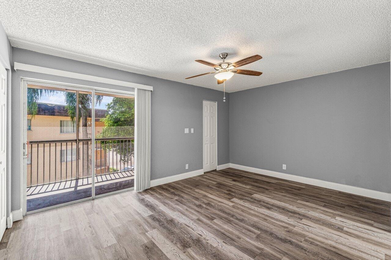700 Village Green Court 319, Palm Springs, FL 33461 photo 17