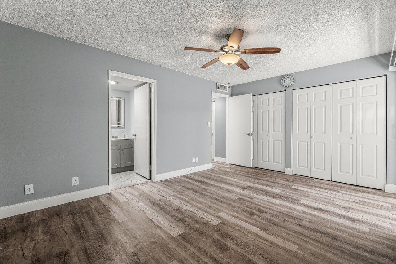 700 Village Green Court 319, Palm Springs, FL 33461 photo 19