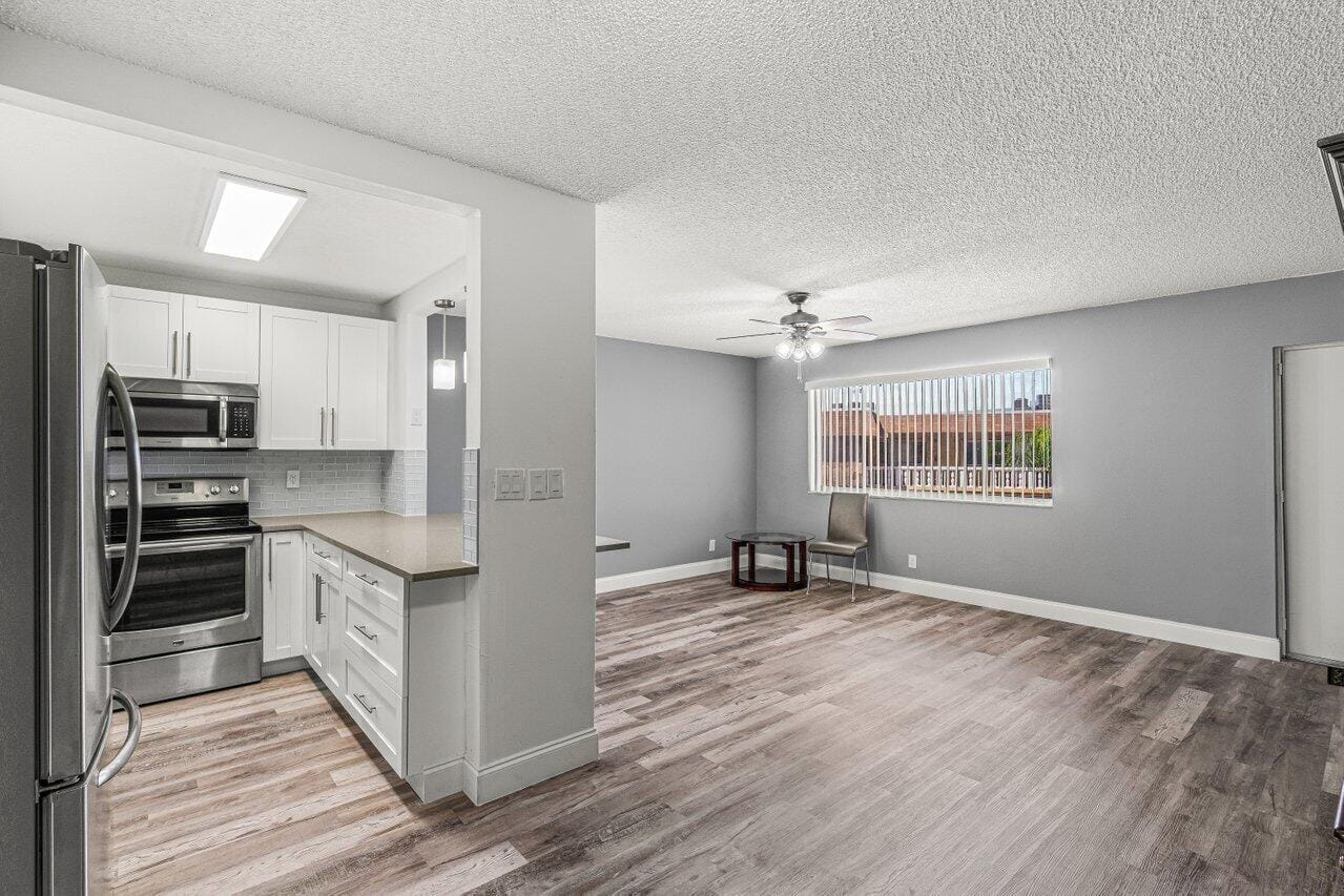 700 Village Green Court 319 — photo 6