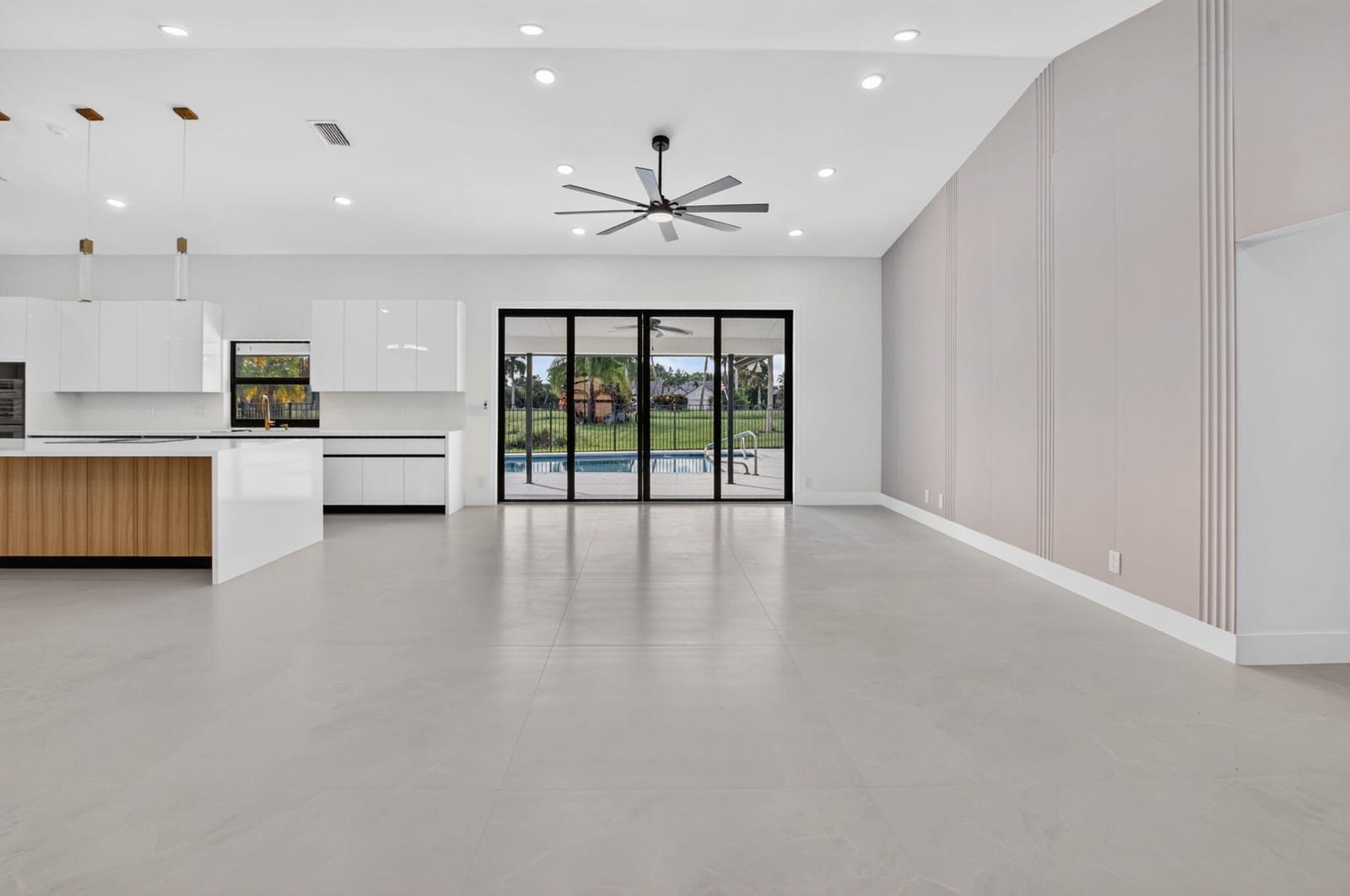 10226 FRESH MEADOW Lane — photo 5