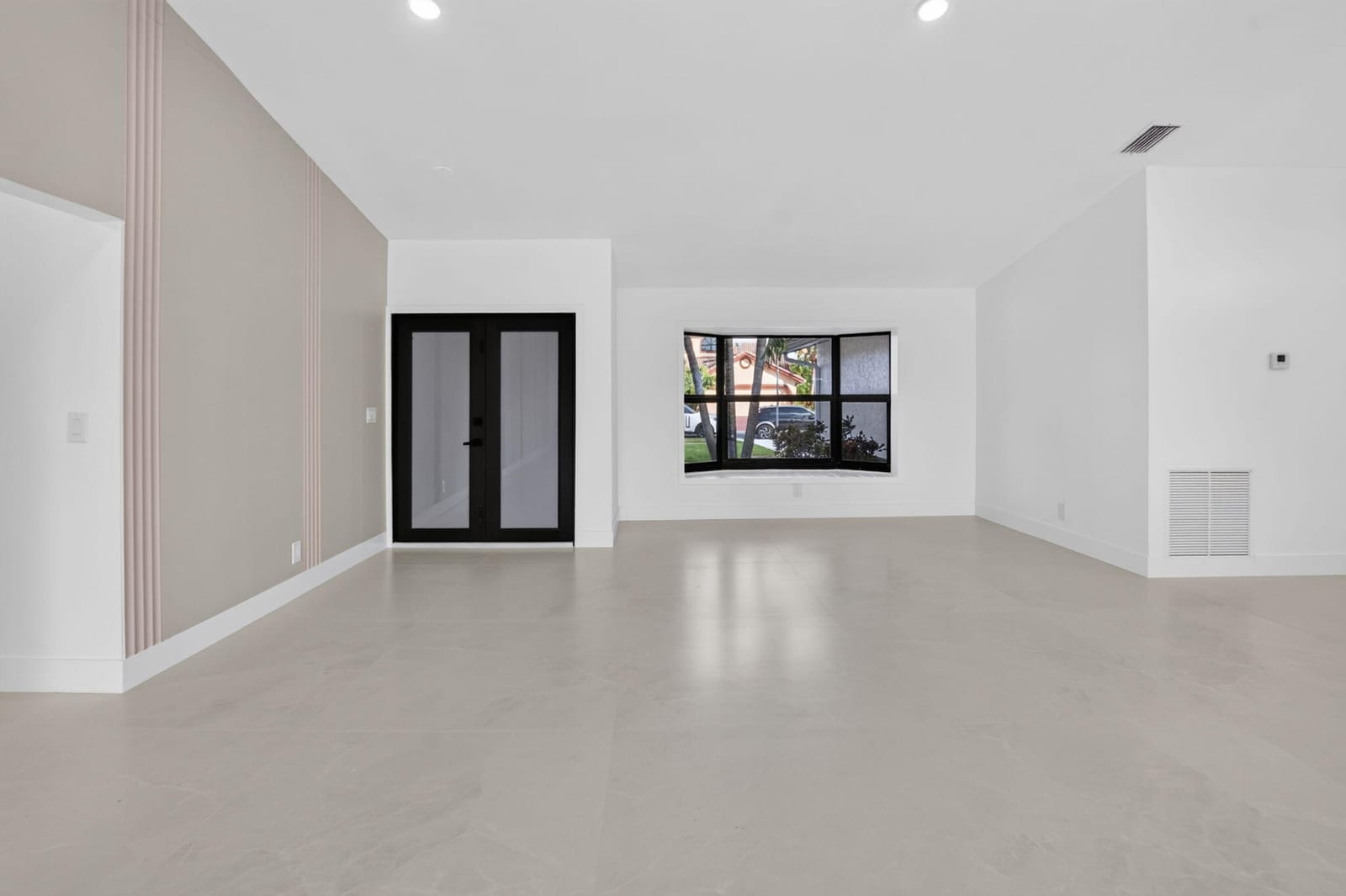 10226 FRESH MEADOW Lane — photo 6