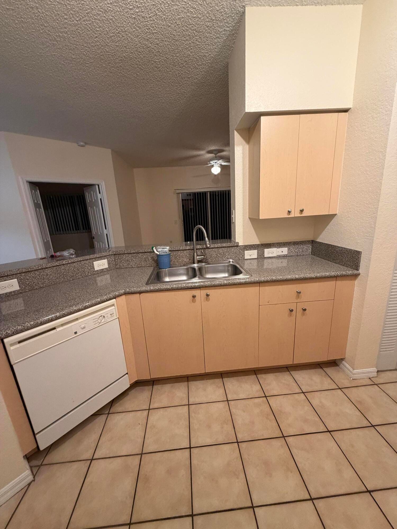 350 Crestwood Circle 308 — photo 6