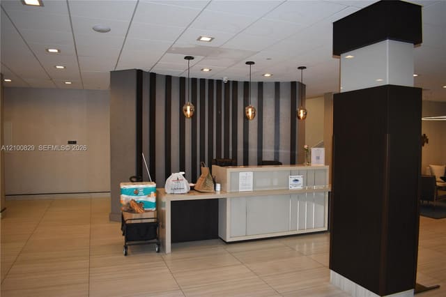 90 Edgewater Drive 323, Coral Gables, FL 33133