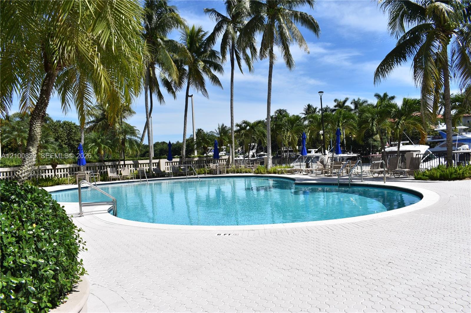 90 Edgewater Drive 323, Coral Gables, FL 33133 photo 15