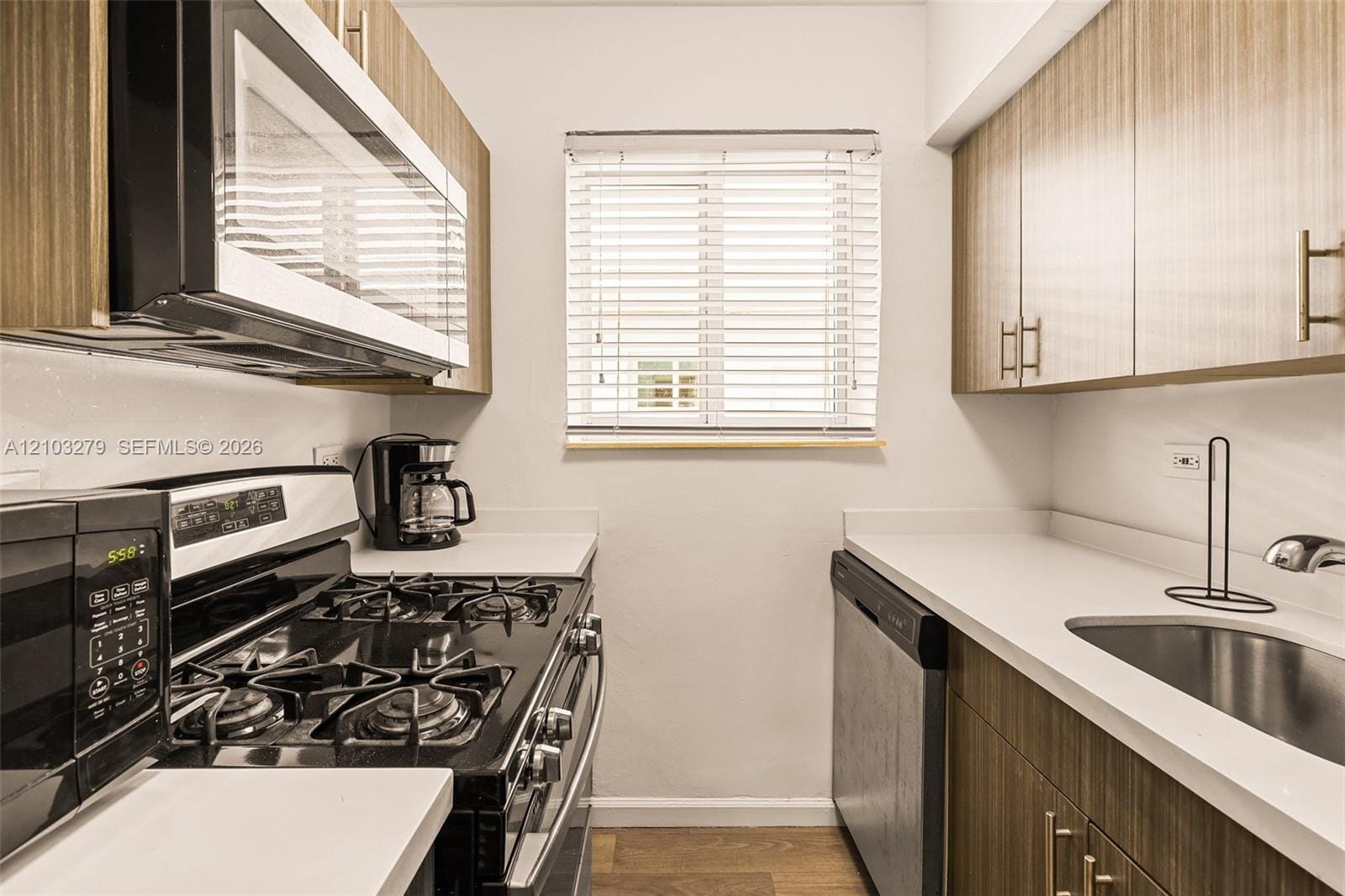 7340 Harding Avenue 10, Miami Beach, FL 33141 photo 5