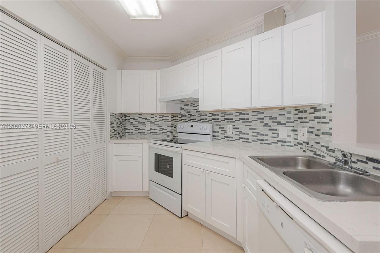 6292 NW 186th Street 305, Hialeah, FL 33015 photo 4