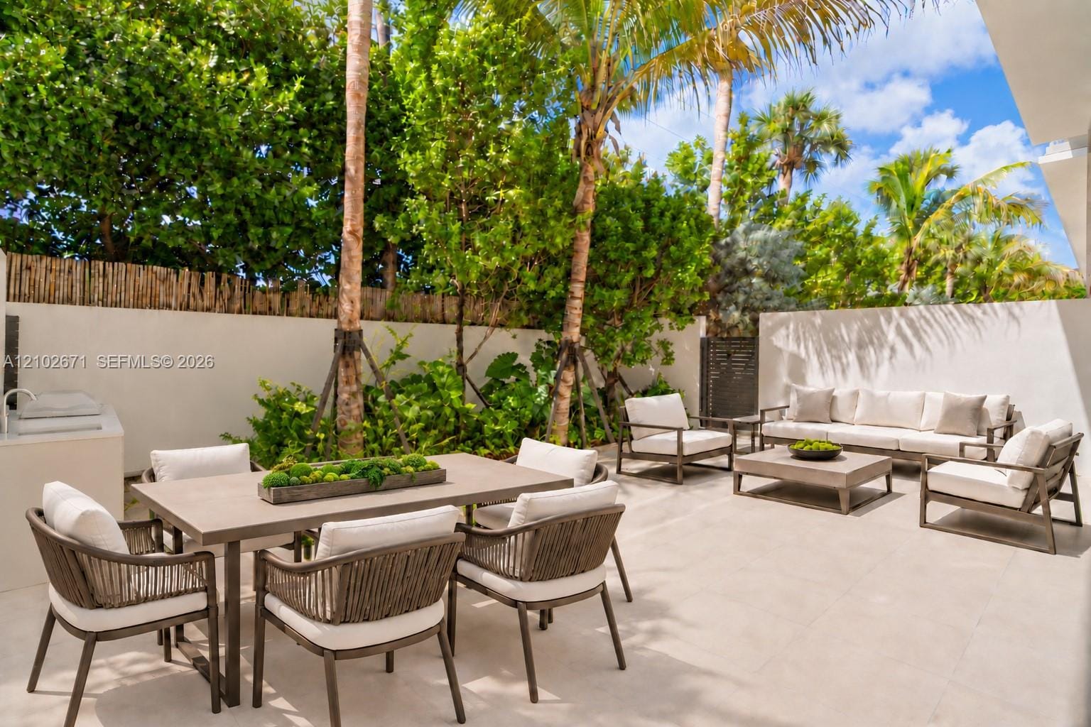 2200 Brickell Avenue GV09 — photo 2
