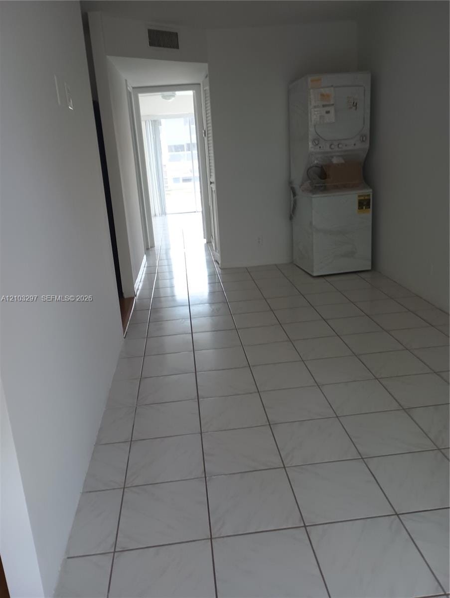 9141 Sunrise Lakes Boulevard 219, Sunrise, FL 33322 photo 3