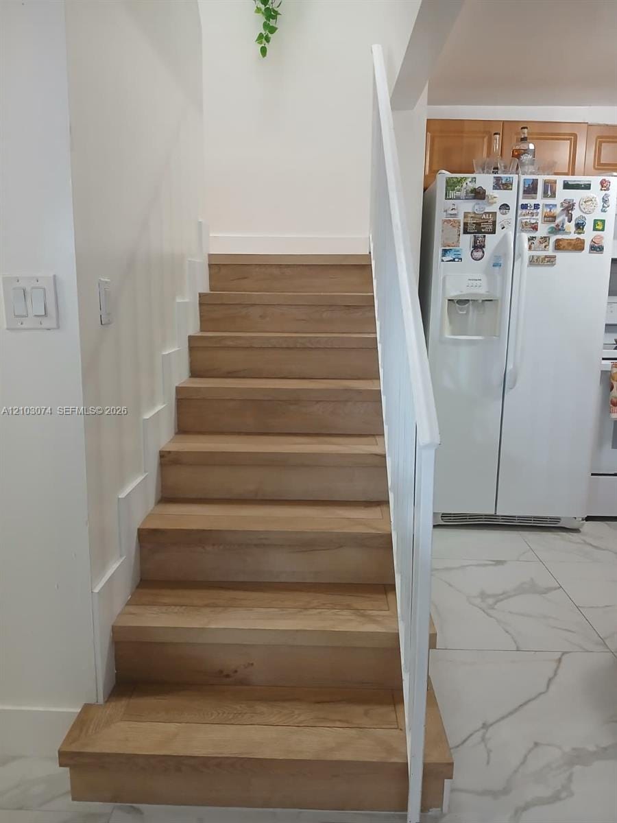 1925 SW 118th Court 138 — photo 3