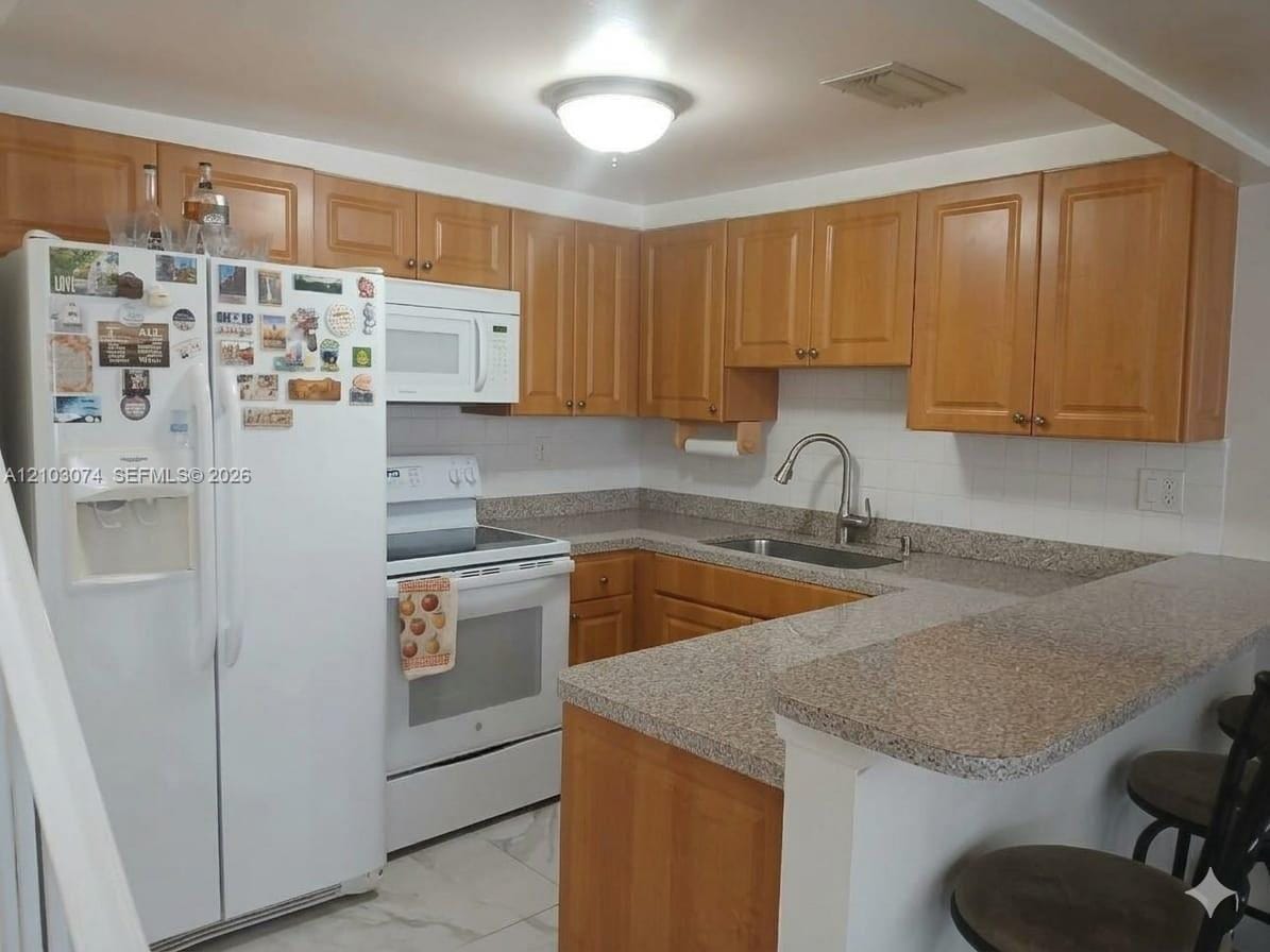 1925 SW 118th Court 138 — photo 5