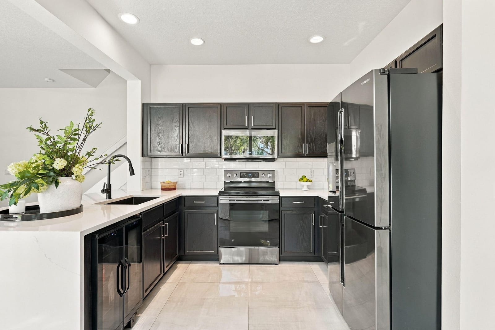 1086 WOODFIELD Road — photo 7