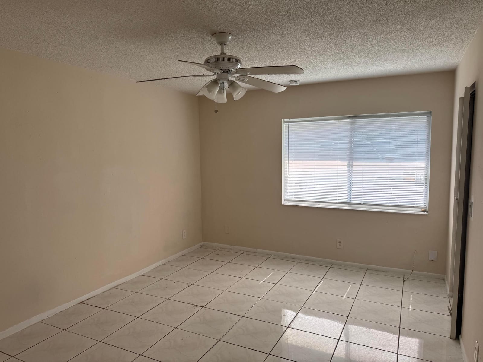 2221 NW 56TH Avenue 2-C, Lauderhill, FL 33313 photo 4