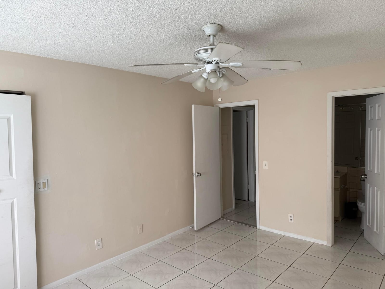2221 NW 56TH Avenue 2-C, Lauderhill, FL 33313 photo 5