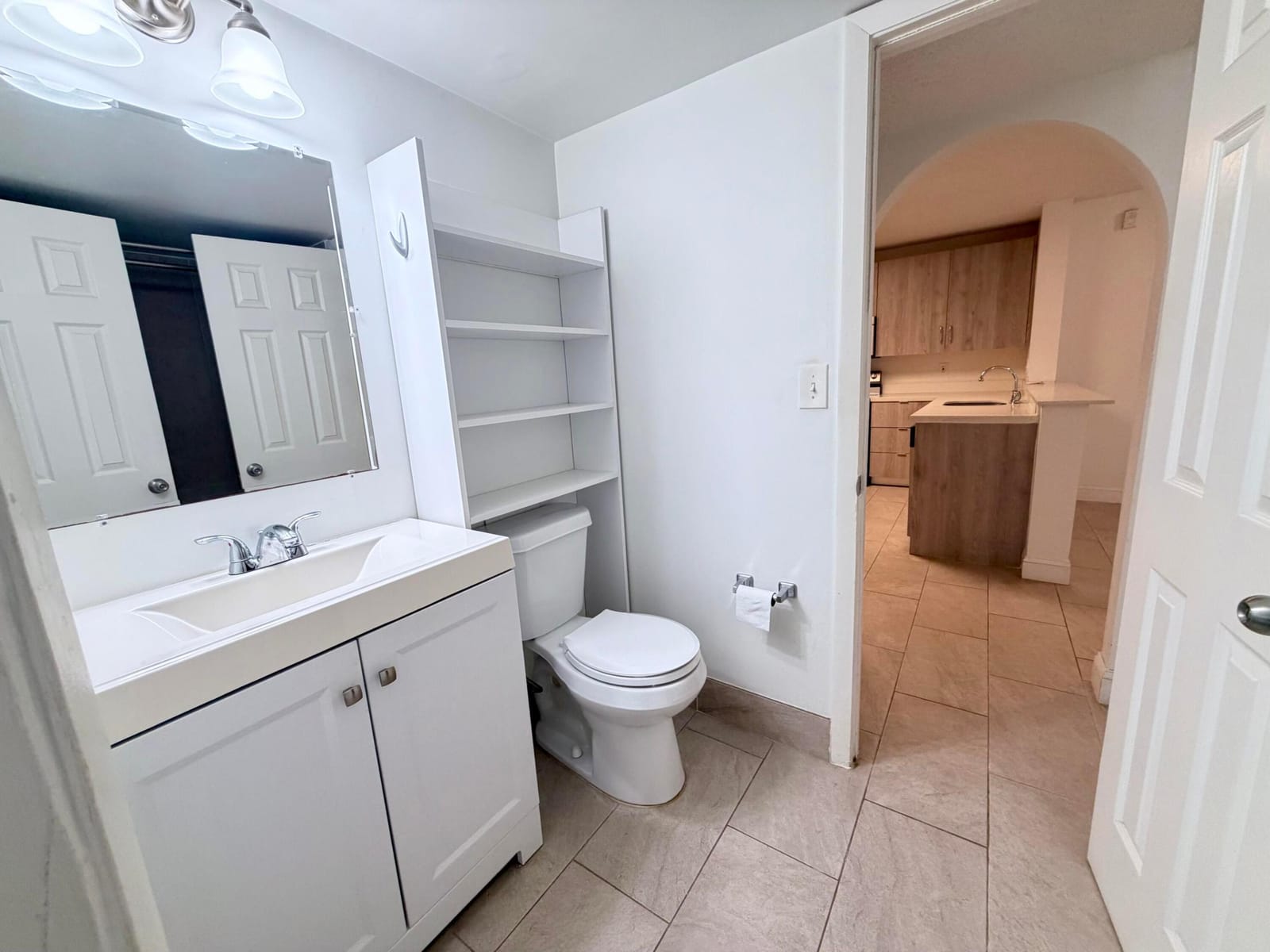10111 W SUNRISE Boulevard 104, Plantation, FL 33322 photo 11
