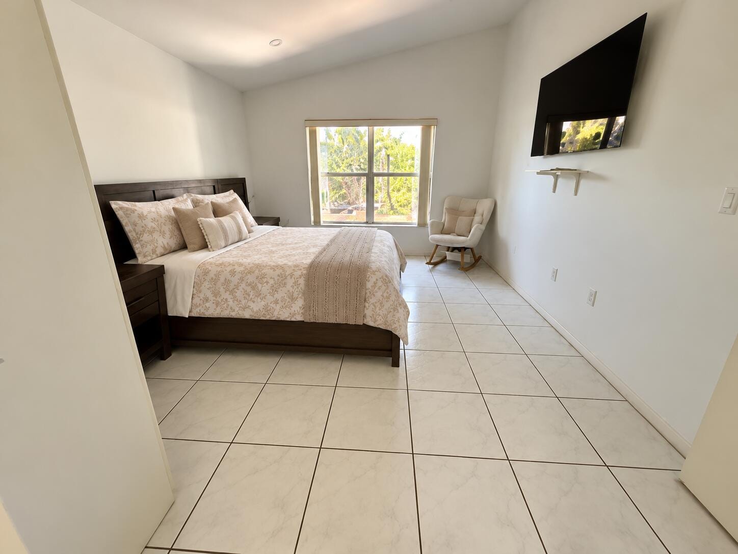 870 NW 166TH Avenue, Pembroke Pines, FL 33028 photo 25