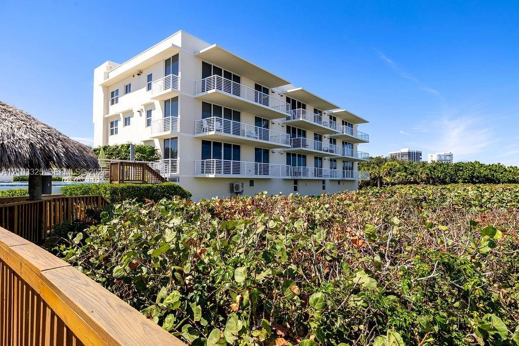 4802 N.highway A1a 2G, Hutchinson Island, FL 34949 photo 2