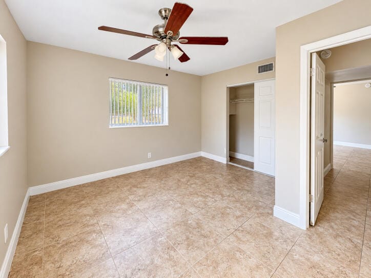 520 NE 44TH Street 1 — photo 2