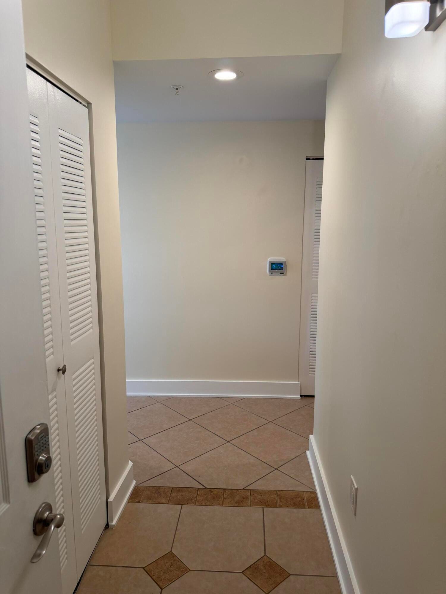 1000 Scotia Drive 102, Hypoluxo, FL 33462 photo 11