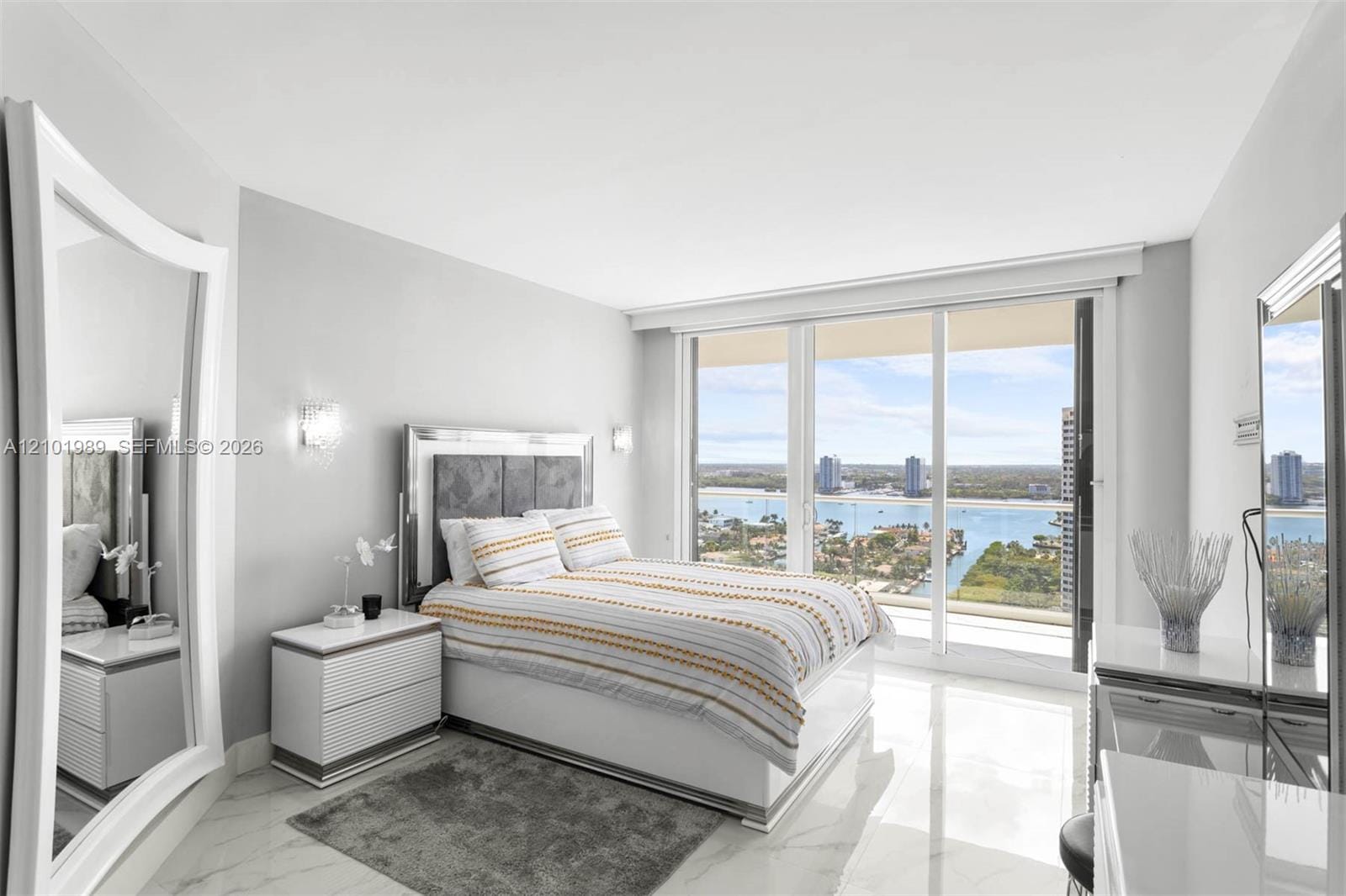 2600 Island Boulevard 2603, Aventura, FL 33160 photo 25