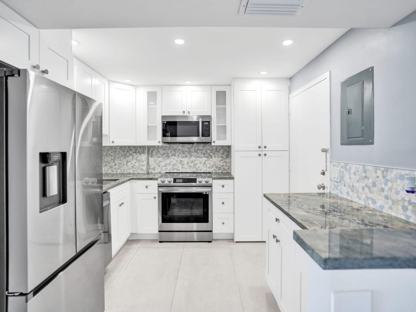 2000 S Ocean Boulevard 7N, Lauderdale-By-The-Sea, FL 33062 photo 5