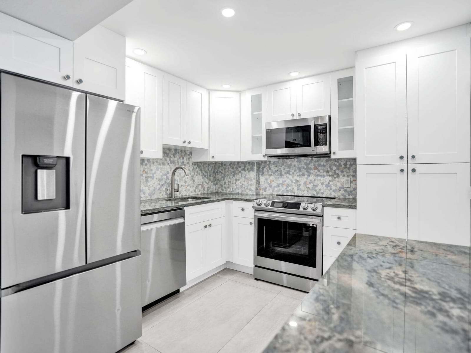 2000 S Ocean Boulevard 7N, Lauderdale-By-The-Sea, FL 33062 photo 6